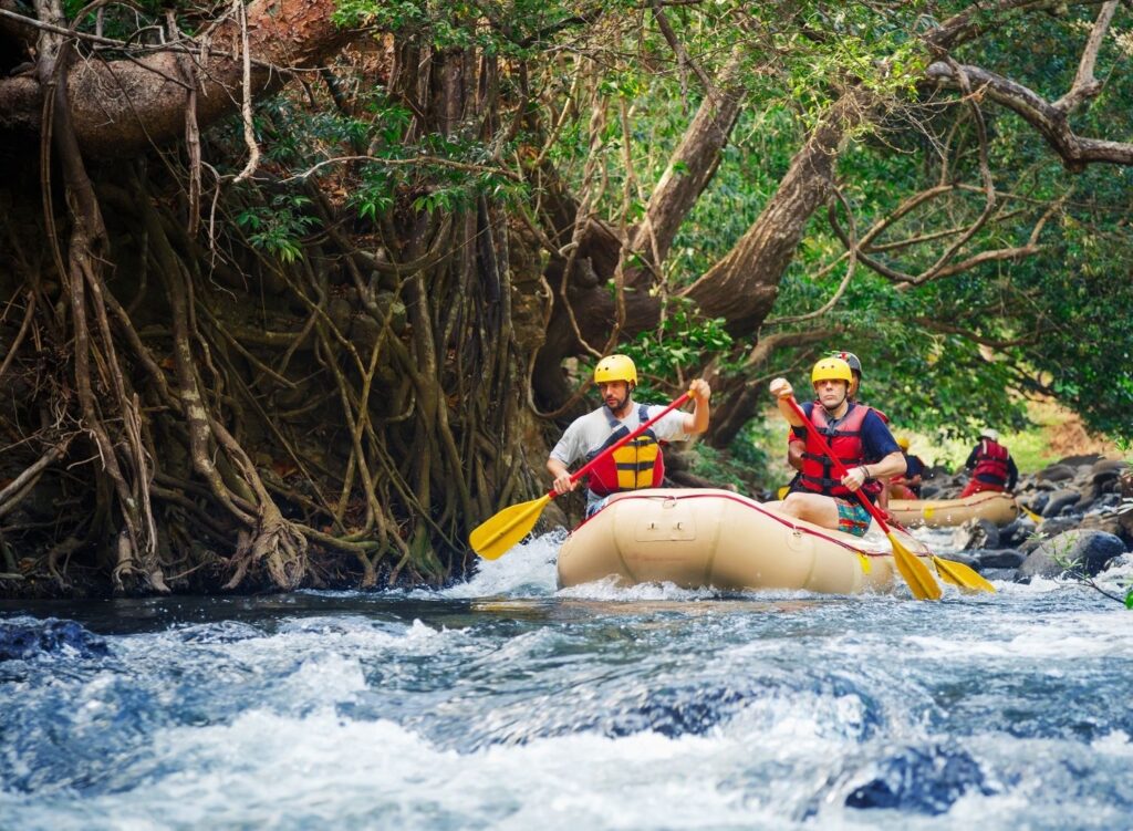 travel around costa rica transportation and guides