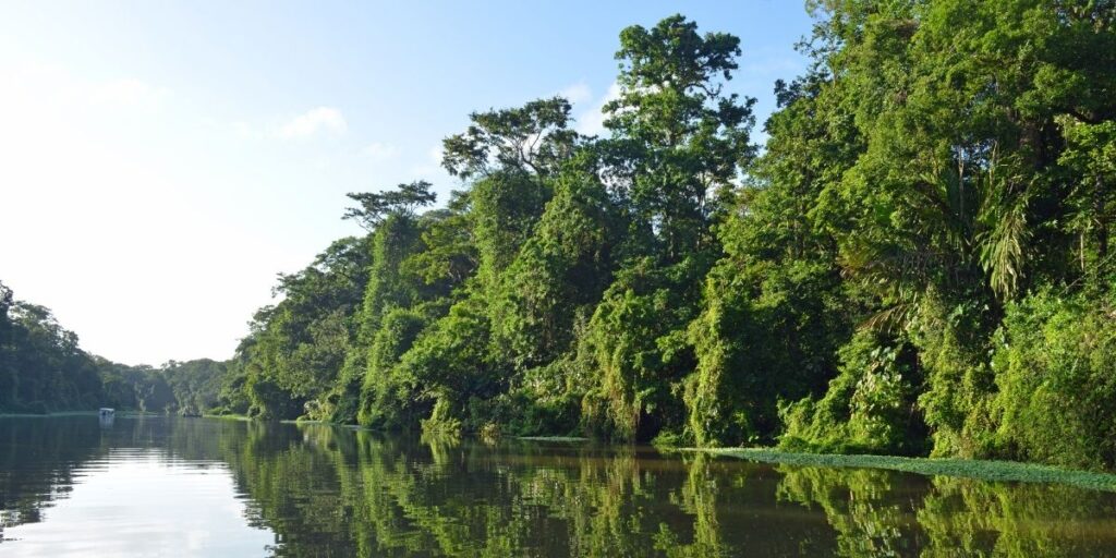 travel to Costa Rica 